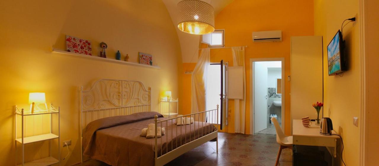 Vecchia Cantina - Le Camere Sannicola Exterior foto